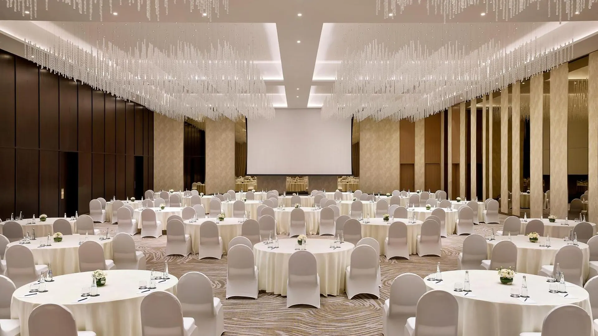 Hotell Hilton Garden Inn Dubai Business Bay